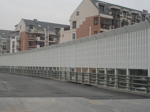 <a href=http://www.mypgl.com/news_article?news_id=110>隔音屏障</a>